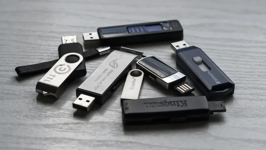 Removable_Media_Attacks Photo of USB sticks